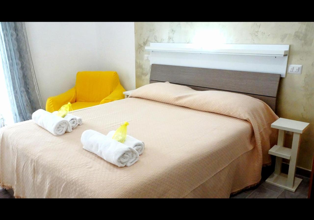 Bed & Breakfast A Capua Adiacente Al Duomo - Il Vicolo Екстер'єр фото