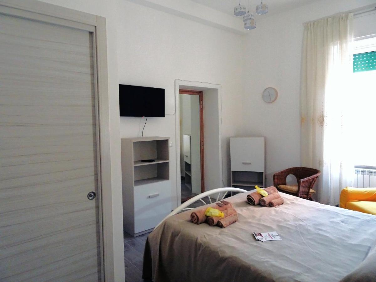 Bed & Breakfast A Capua Adiacente Al Duomo - Il Vicolo Екстер'єр фото